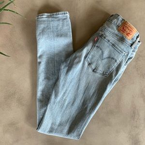 Levi Strauss & Co Jeans